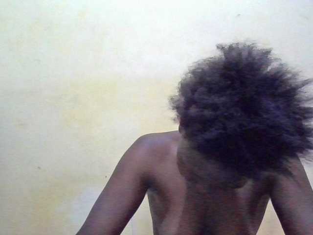 ebony-vannilah live cam on BongaCams