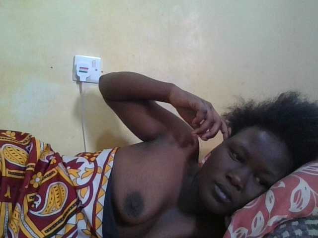ebony-vannilah live cam on BongaCams