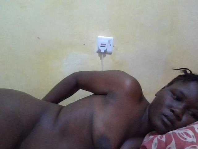 ebony-vannilah live cam on BongaCams
