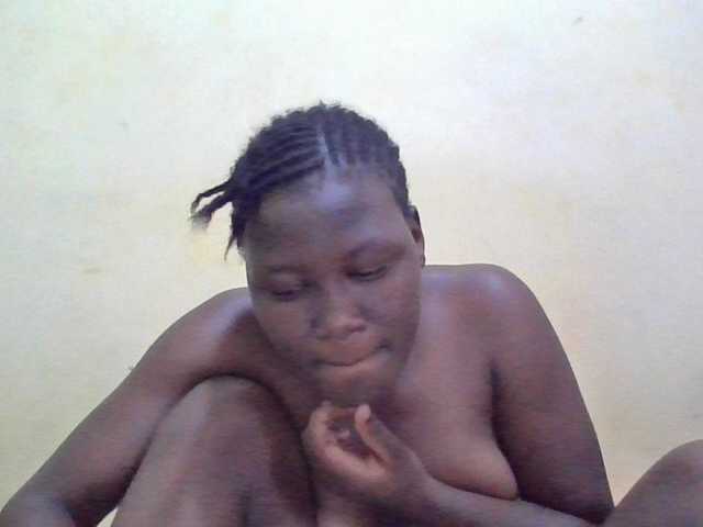 ebony-vannilah live cam on BongaCams