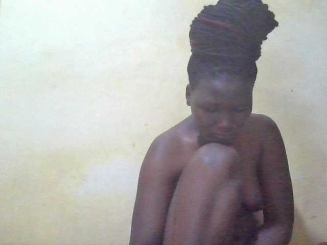 ebony-vannilah live cam on BongaCams