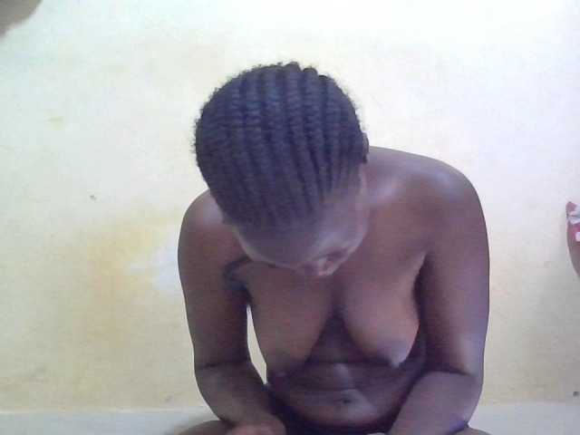 ebony-vannilah live cam on BongaCams