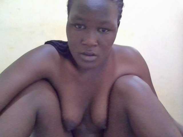 ebony-vannilah live cam on BongaCams