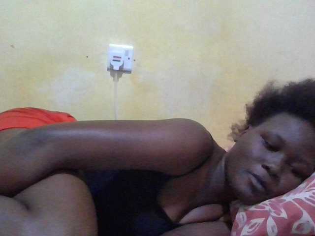 ebony-vannilah live cam on BongaCams