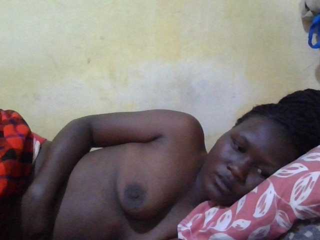 ebony-vannilah live cam on BongaCams