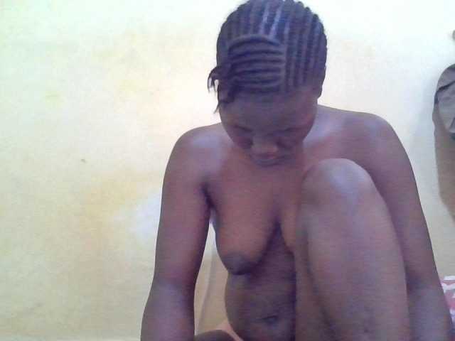 ebony-vannilah live cam on BongaCams