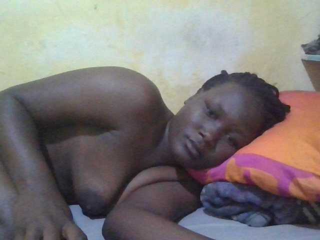 ebony-vannilah live cam on BongaCams