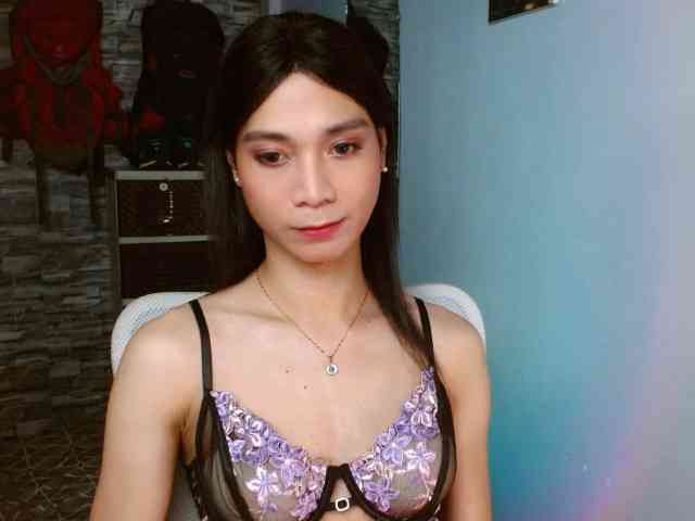 AmorousTina AmorousTina