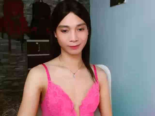 AmorousTina Live Webcam on BongaCams