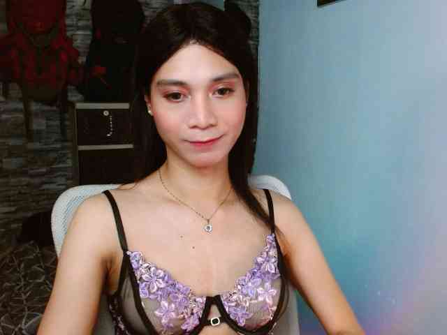 AmorousTina