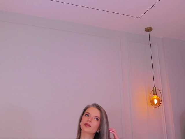AriannaRuss live cam on BongaCams