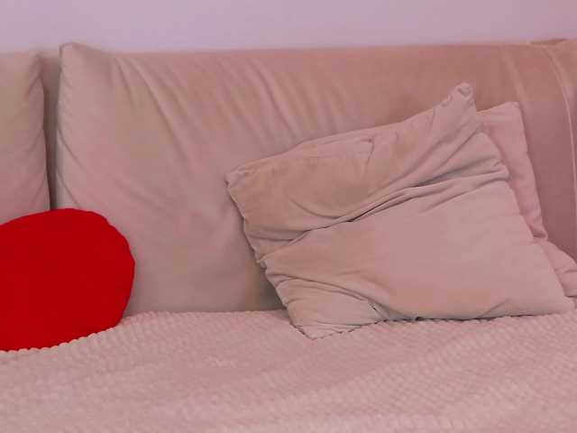 AriannaRuss live cam