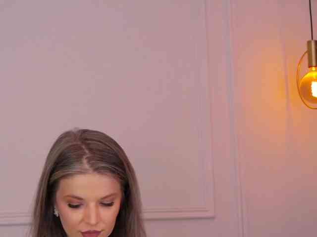 AriannaRuss