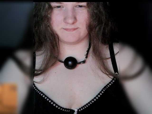 LancyOfficiial live cam on BongaCams