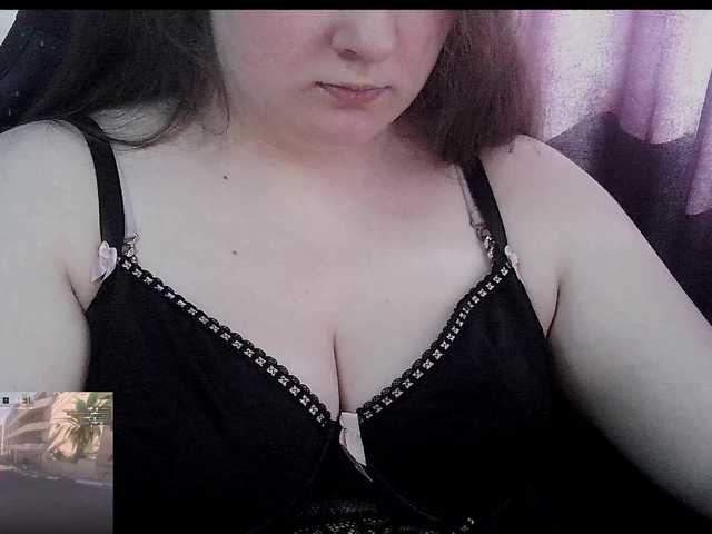 LancyOfficiial live cam on BongaCams