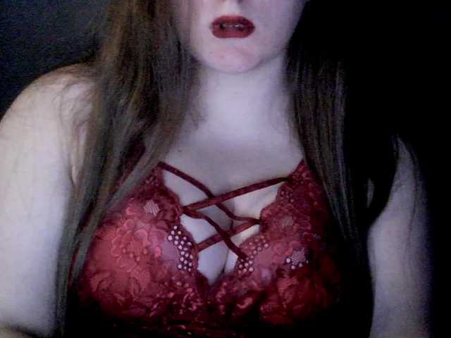 LancyOfficiial live cam on BongaCams