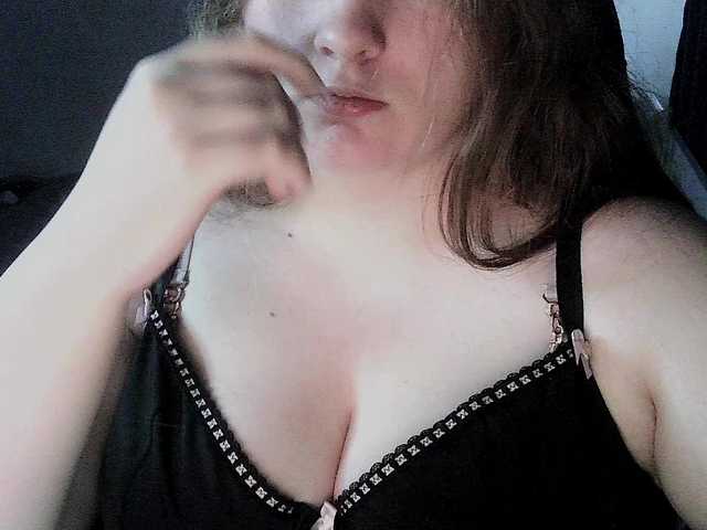 Baybi_Official live webcam show