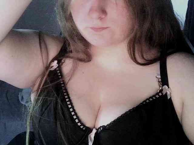 LancyOfficiial Live Webcam on BongaCams