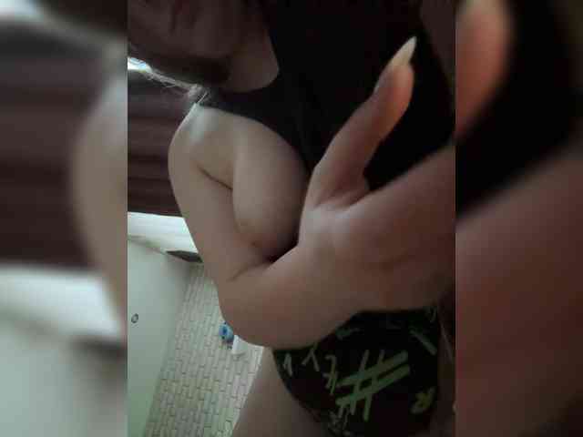 Baybi_Official webcam