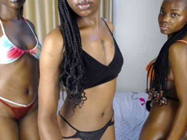 Marshmallow7 live couple cam on bongacams