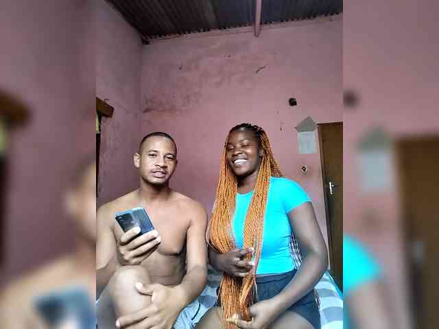 Lovelycouple2026 webcam