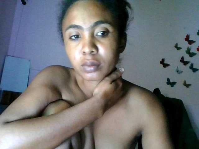 EvahMorgane live cam on BongaCams