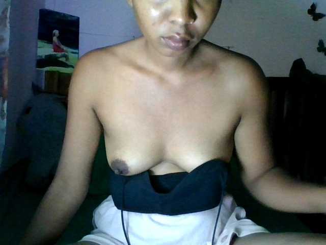 EvahMorgane live cam on BongaCams