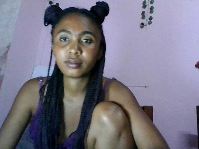 EvahMorgane live cam on BongaCams