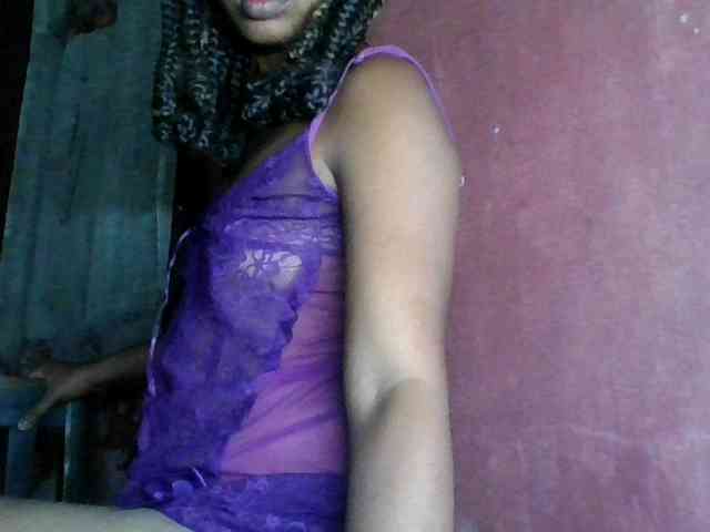 KeziahFayah webcam