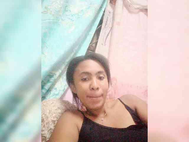 KeziahFayah webcam