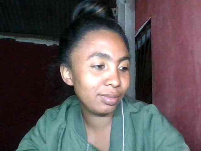 KeziahFayah webcam