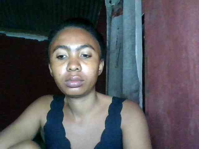 KeziahFayah webcam
