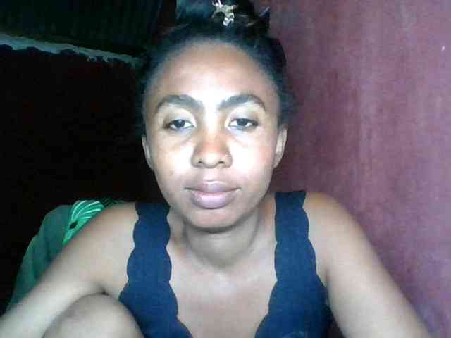 KeziahFayah webcam