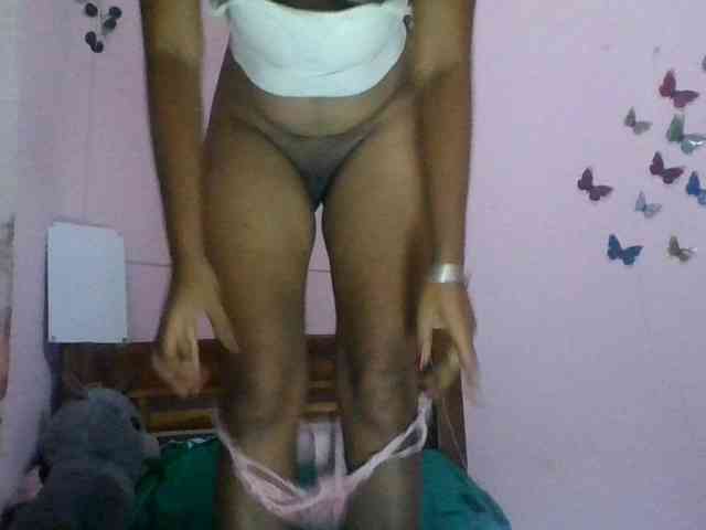 KeziahFayah webcam
