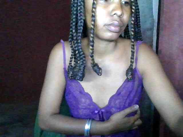 KeziahFayah webcam