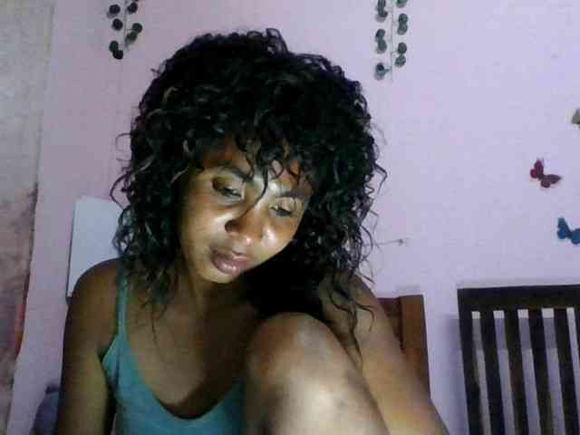 KeziahFayah webcam