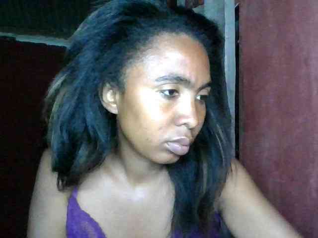 KeziahFayah webcam