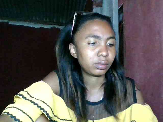 KeziahFayah webcam