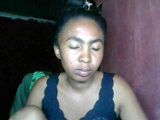 KeziahFayah webcam