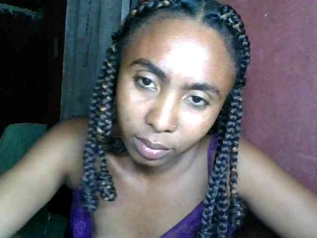KeziahFayah webcam