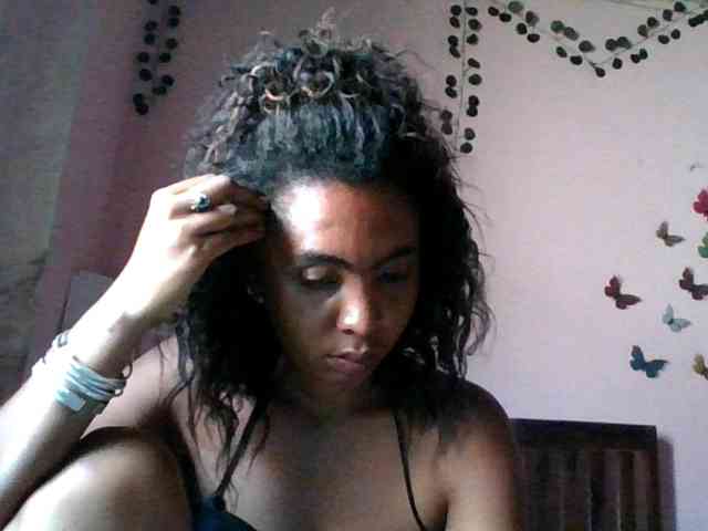 KeziahFayah webcam