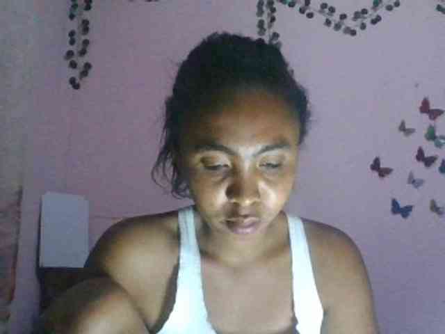 KeziahFayah webcam