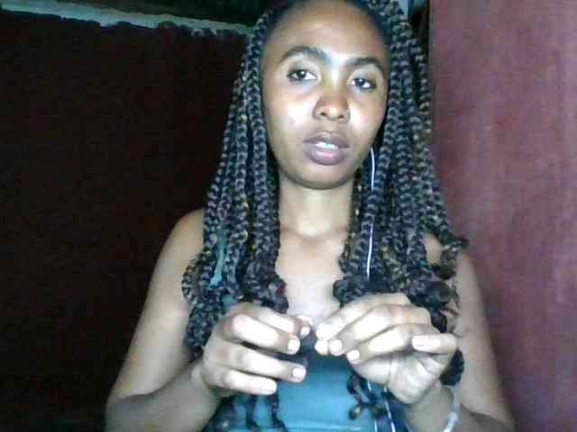KeziahFayah webcam