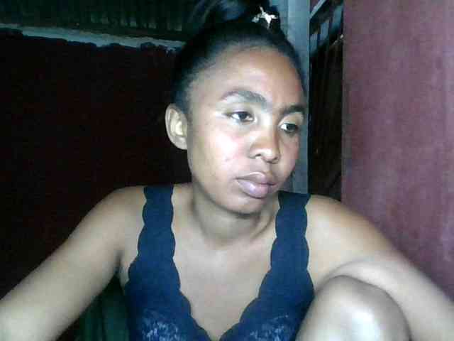 KeziahFayah webcam
