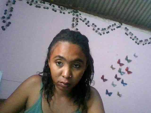 KeziahFayah webcam