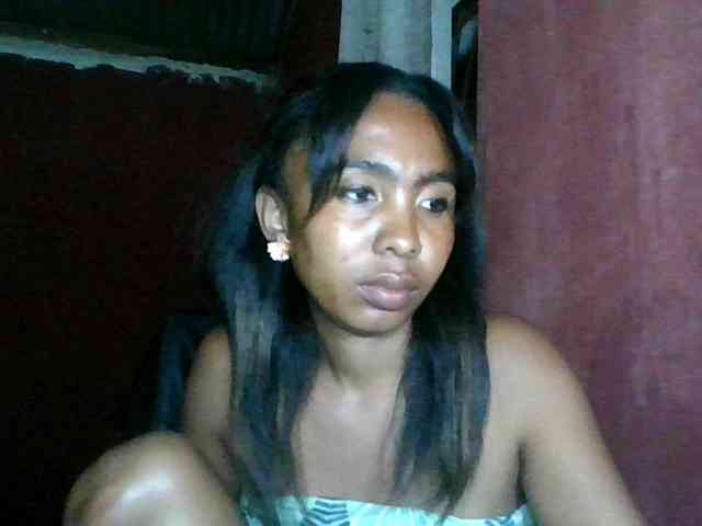 KeziahFayah webcam
