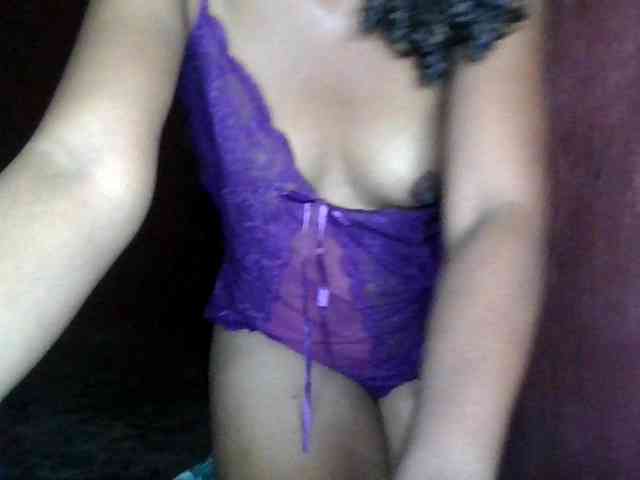 KeziahFayah webcam