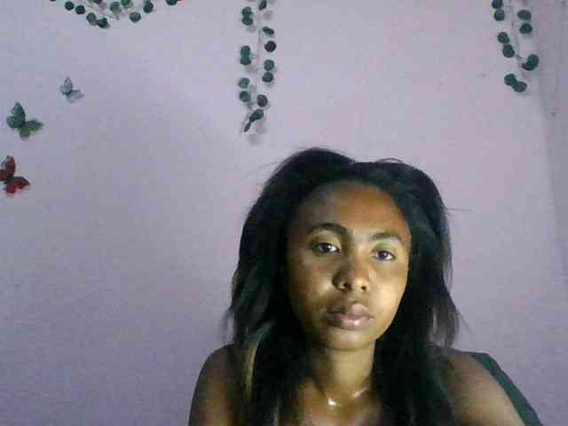 KeziahFayah webcam