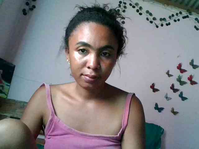 KeziahFayah webcam