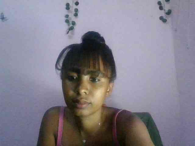 KeziahFayah webcam